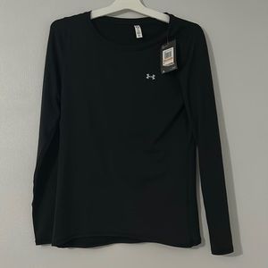 Women's Under Armour Black Long Sleeve Tee: Women's Small